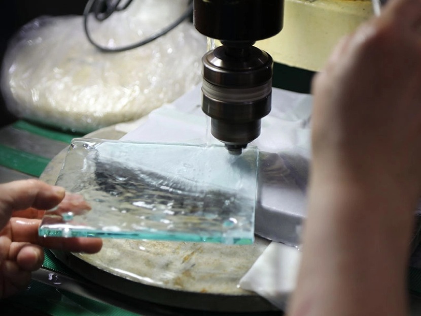 Custom Glass Cutting to Any Size & Shape .jpg